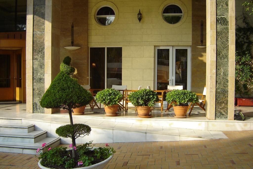 Nepheli Hotel Tessalónica Exterior foto